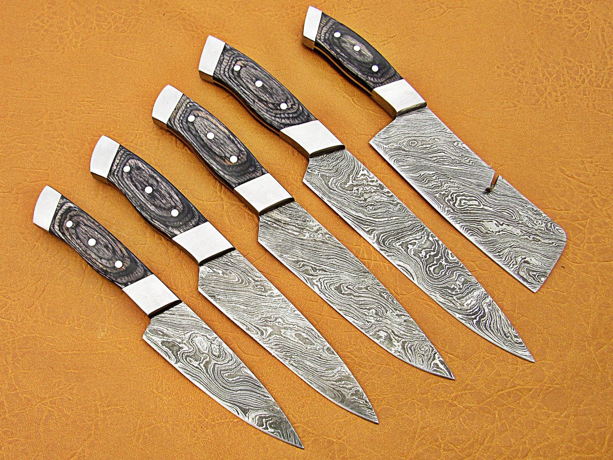knivesforworld's tweet photo. *Forsale
🔪Custom Handmade Damascus Steel Sharp Blade 5Pcs Chef Knives Set And Unique Handle With Cow Hide.🔪
For More Detail And Price Dm Box Message Me.
#knife #knives #sharp #chefknivesset
#handmade #knivescollection🔪
#chefknives #cheflife #survival
#cowhide #cutlery #Forsale https://t.co/hN8VXdq0IC