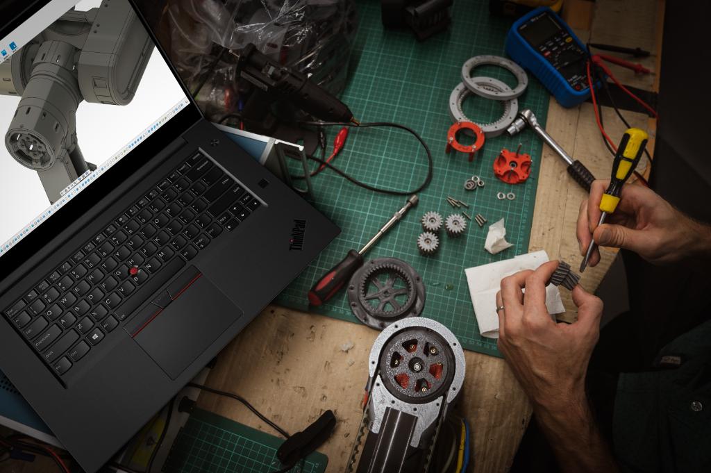 thinkstations's tweet photo. Wherever you're working today, you need a #workstation you can count on. Ready for a #WFH world, our #ThinkPads have the portability of a laptop and the power of a #workstation ft. @NVIDIADesign graphics & @Intelbusiness processors πͺπ½#ThinkPSeries
π: https://t.co/3CqxdR4III https://t.co/vvudniZcXy