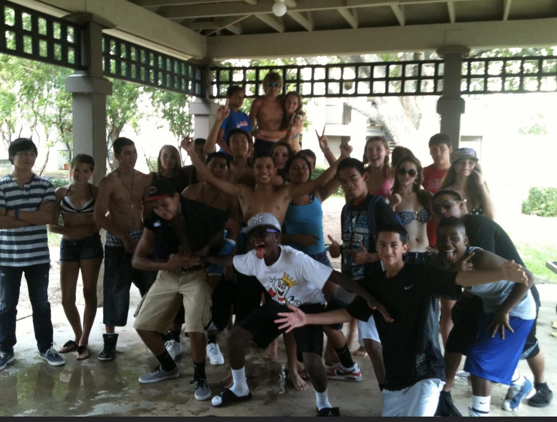tillyplz's tweet photo. LOLLLLL look at that tonguuuee @bwaites2 @ThatManTD https://t.co/i7flt5UUZU