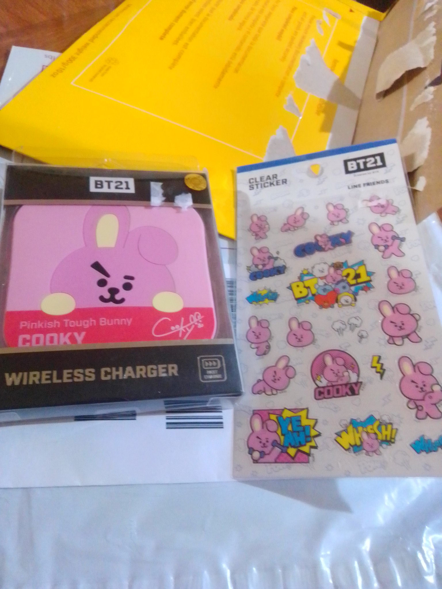 Cargador inalambrico bt21 sale