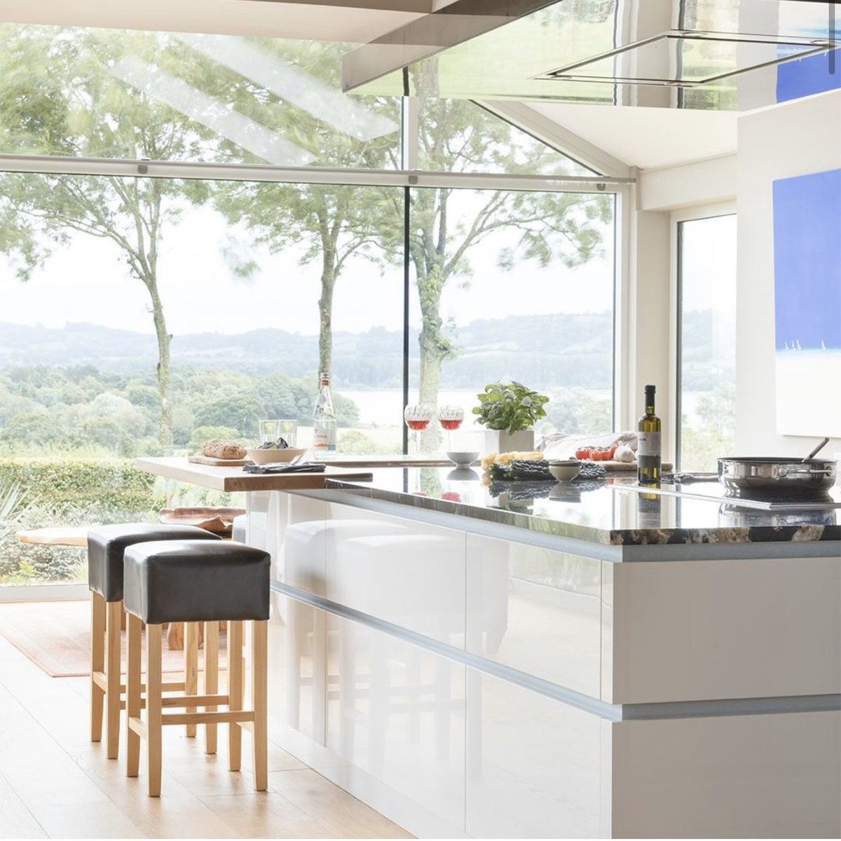 masterclassint's tweet photo. H Line Lumina in Mussel and Stone Grey

#MasterclassKitchens #masterclassinteriors #kitchenshowroom #Masterclassmoments #MasterclassKitchenMoments #kitchen #kingsheath #ideasandinspiration #hline #lumina #mussel #stonegrey #product #mck  #LockdownEnd #COVID19 #lockdownhustle https://t.co/uSvlr88eha