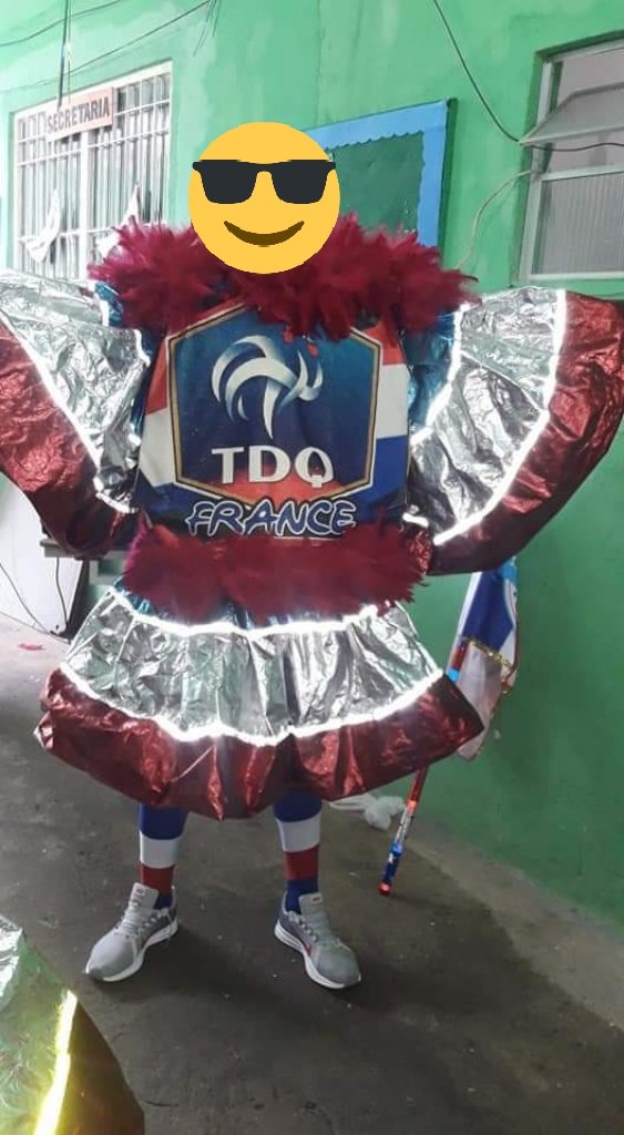 Tropadaqueimado's tweet photo. NOSSO LISTRADINHO DA FRANÇA  DE 2019 TROPA DO ZIDANE ✨🎇🎆💪

2021 TEM MAIS LISTRADINHO DO PALHACINHO 🤡🎆🎇✨🎭👏👏 https://t.co/HzRvTwi7qA
