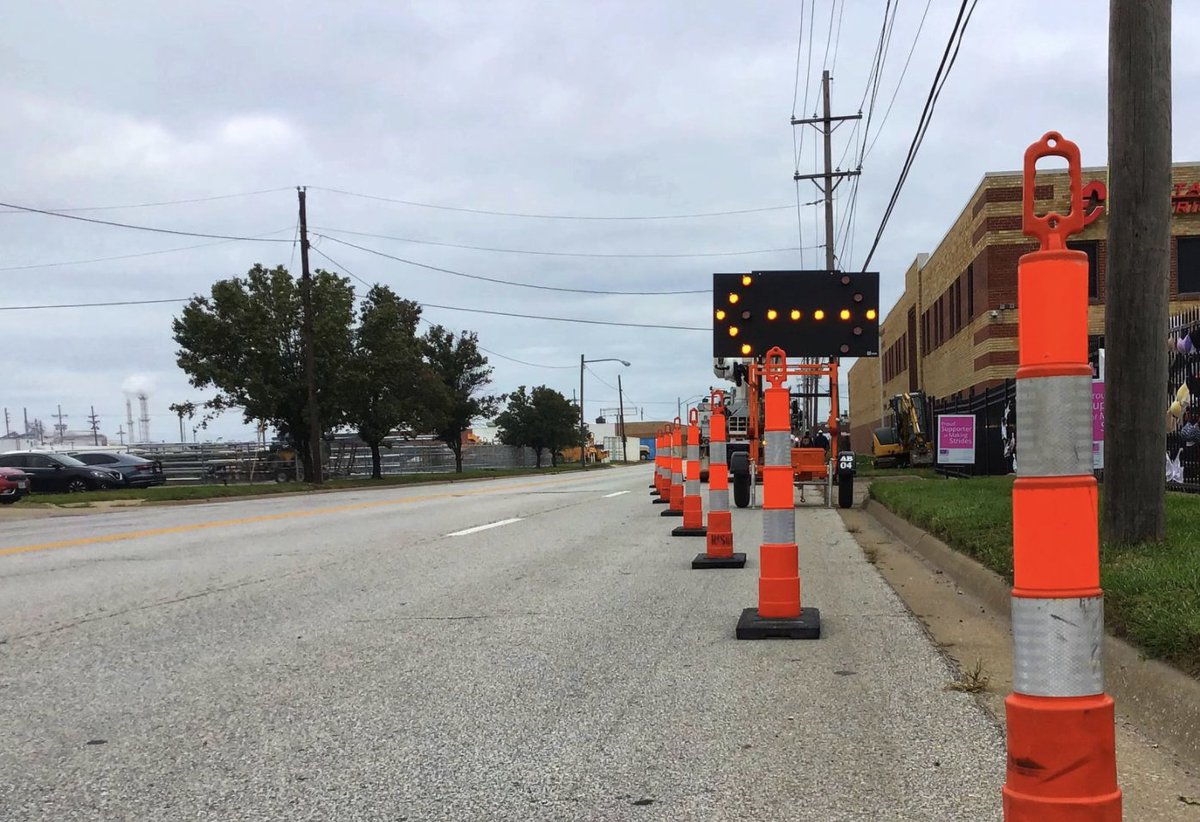 KissickCo's tweet image. Due to the impact on small businesses during this crisis, Kissick has chosen to #shoplocal for procurement. We will buy from local suppliers like Pretech Corp, Wilkerson Crane Rental, &amp;amp; @risingcsinc in support of our community &amp;amp; economy. 🏗️ #KissickProud #KansasCityConstruction