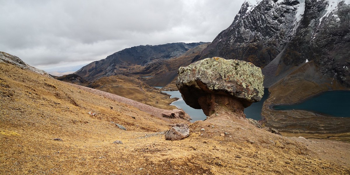 cooper_kerry's tweet photo. #virtualPeru - Day 16. once again we woke to a dusting of snow, we pack up and headbover Apacheta pass, around pucacocha lakes. Its like Elbrus and Scotland combined! We finish the day just after lunch in a place called upis. https://t.co/nTkQArKVkF