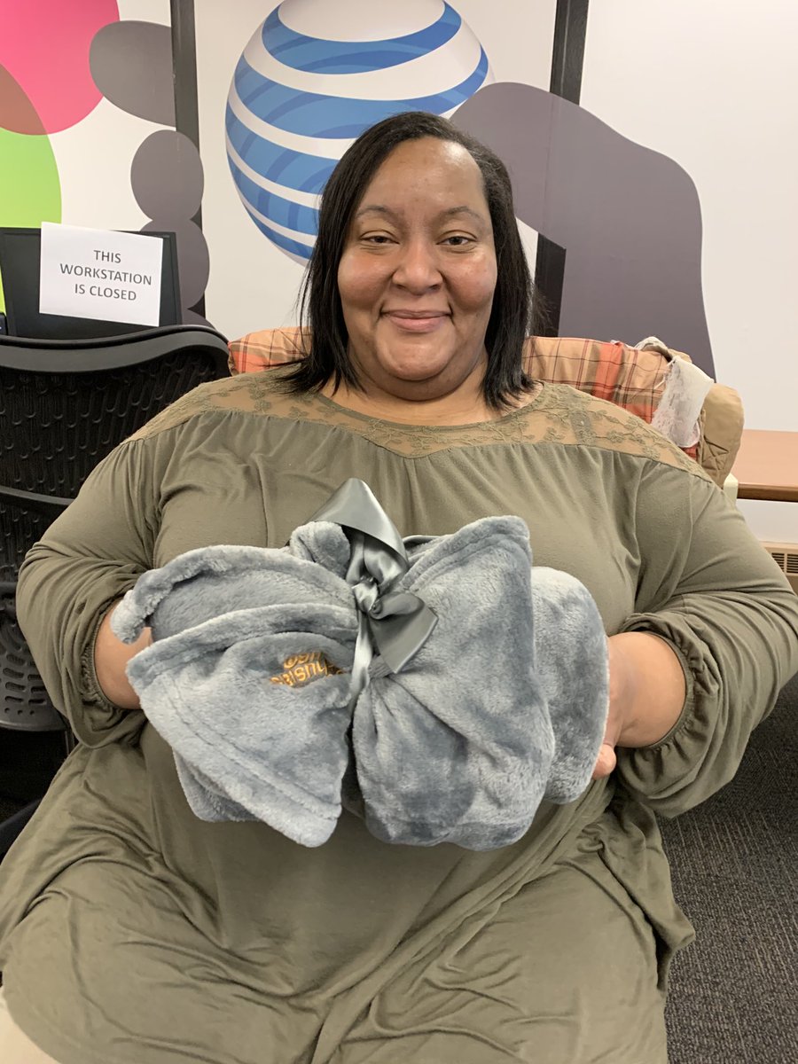 I see you Tanji!!! Congrats on winning your HBO blanket!!!