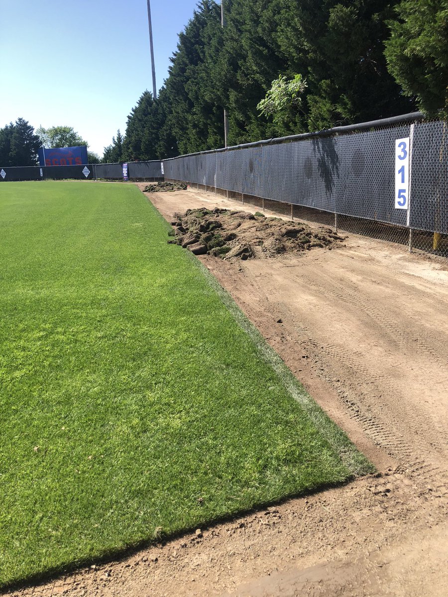 Chad_Hill2311's tweet photo. Just a little offseason upgrade to #McCoyField 🏴⚾️ #GoScots https://t.co/01Lx4MfhgP