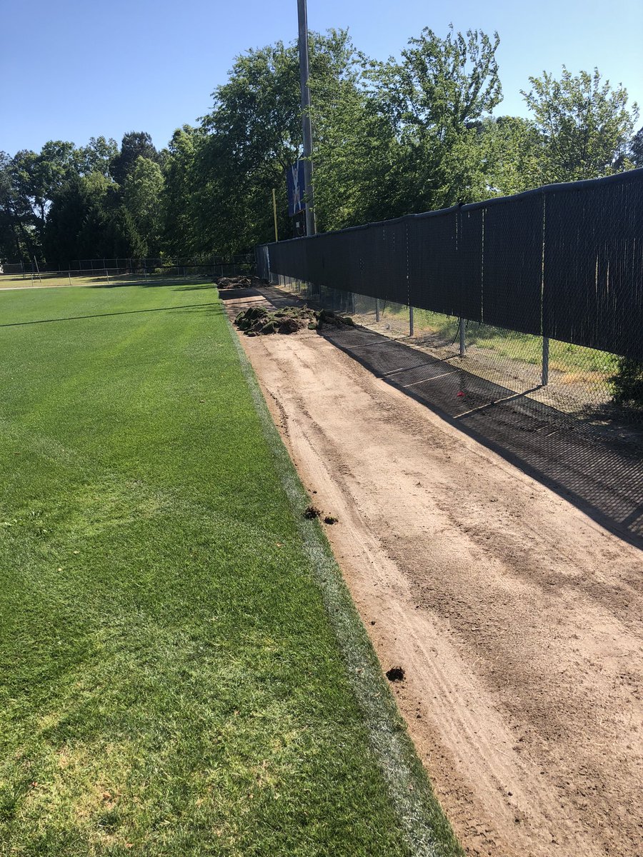 Chad_Hill2311's tweet photo. Just a little offseason upgrade to #McCoyField 🏴⚾️ #GoScots https://t.co/01Lx4MfhgP