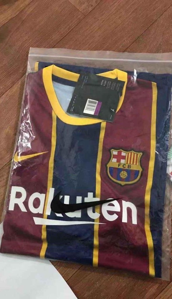 _IniestismoFCB_'s tweet photo. 🎁SORTEO CAMISETA DEL BARÇA DE LA NUEVA TEMPORADA A ELEGIR🎁

🌎ENVÍOS A TODO EL MUNDO✈️

✅PARA PARTICIPAR: 

•RT a ESTE TUIT.
•SEGUIR a @Waksport2.
•SEGUIR a @_IniestismoFCB_.

📩GANADOR A LOS 275 RTS (lo dará @Waksport2 en su cuenta.)📩

🍀 SUERTE 🍀 https://t.co/inK5TkQjAa