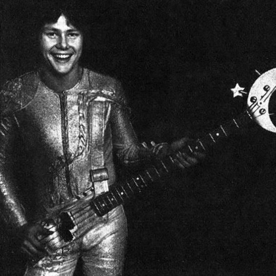 Retronaut tweet media