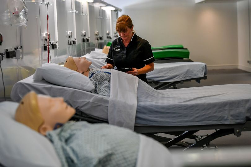 No patients have been admitted to any of the new field hospitals around Wales bit.ly/35eq8yj