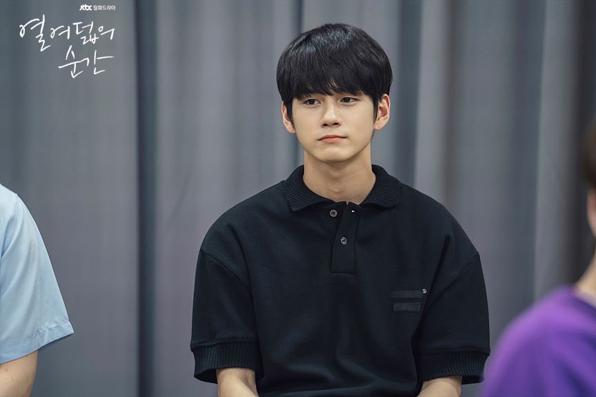 เด็กฝึกงานทีมเบื้องหลังที่แอบชอบสุ้ปตาชื่อดัง คังแดเนียล ตั้งแต่สมัยเด็กๆ