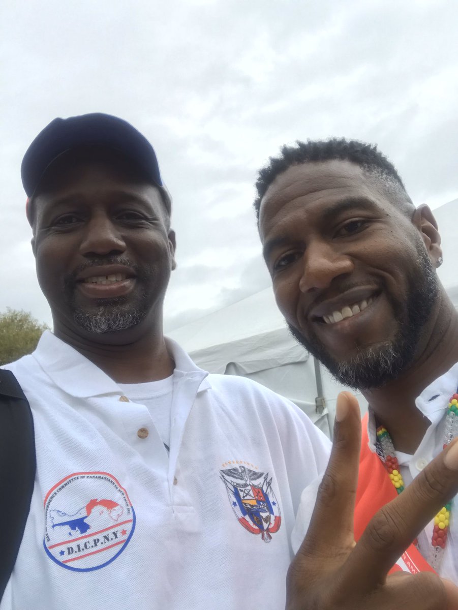 Panamanian Parade tweet media