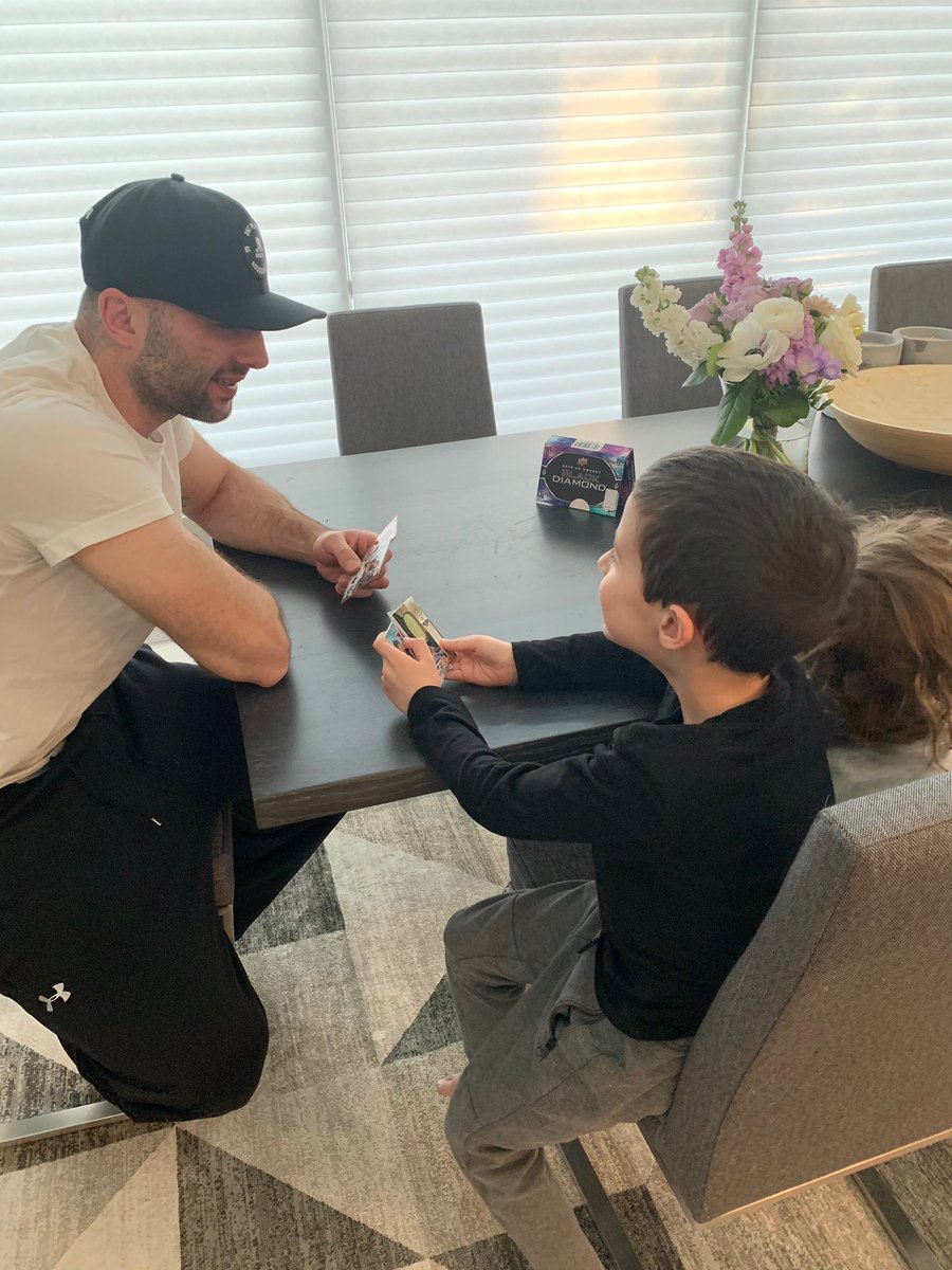 Mark Giordano tweet media