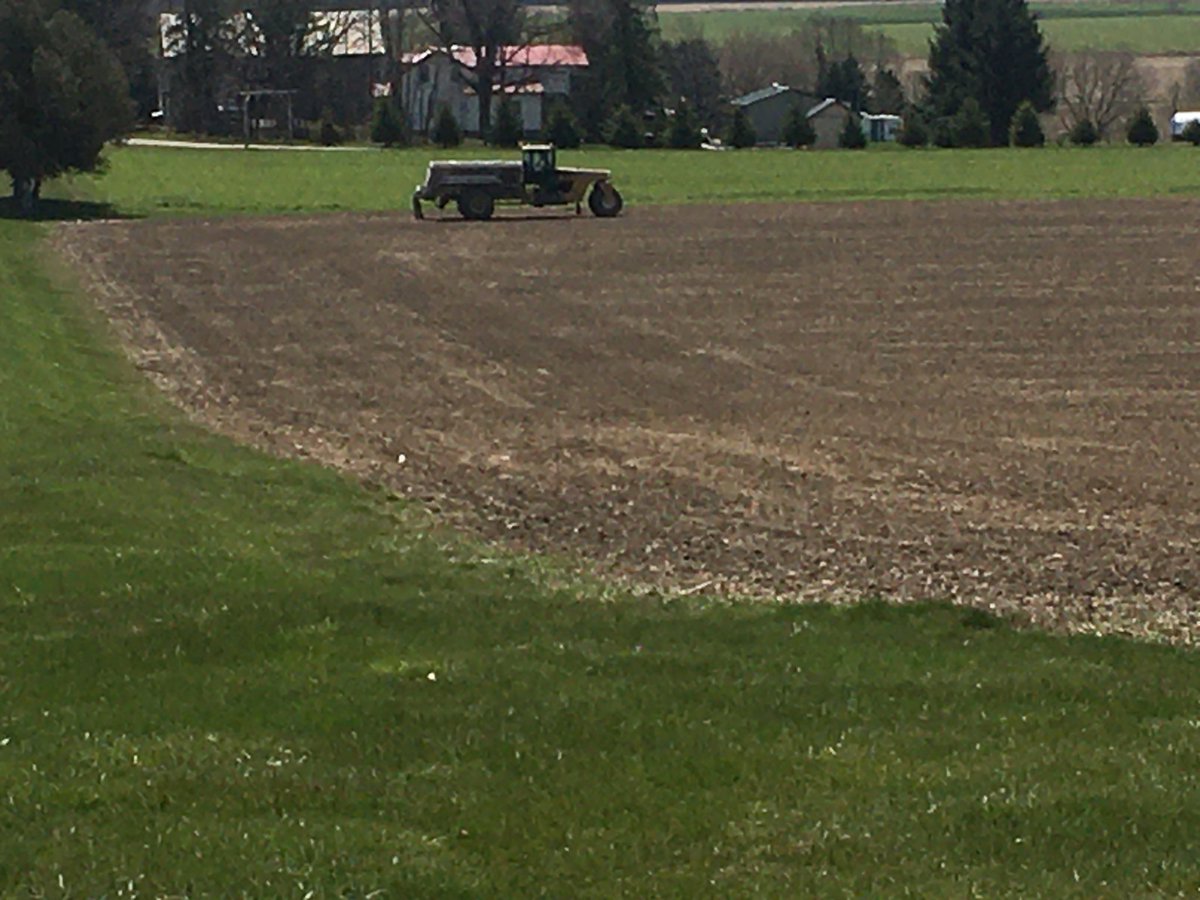 westavi's tweet photo. Great day for spreading some lime. Thanks to Anderson Lime Service https://t.co/DWQ06zvr6E