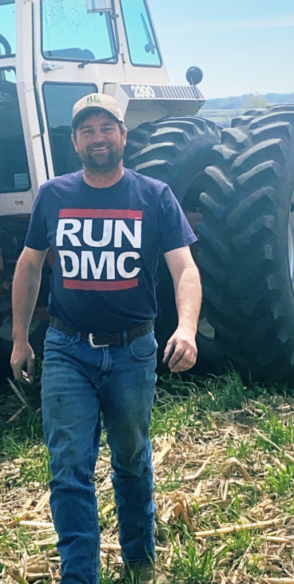 That’s right...it’s <a href="/loesshillfarmer/">Rob Rains</a> 😍 He is all mine 🥰🥰