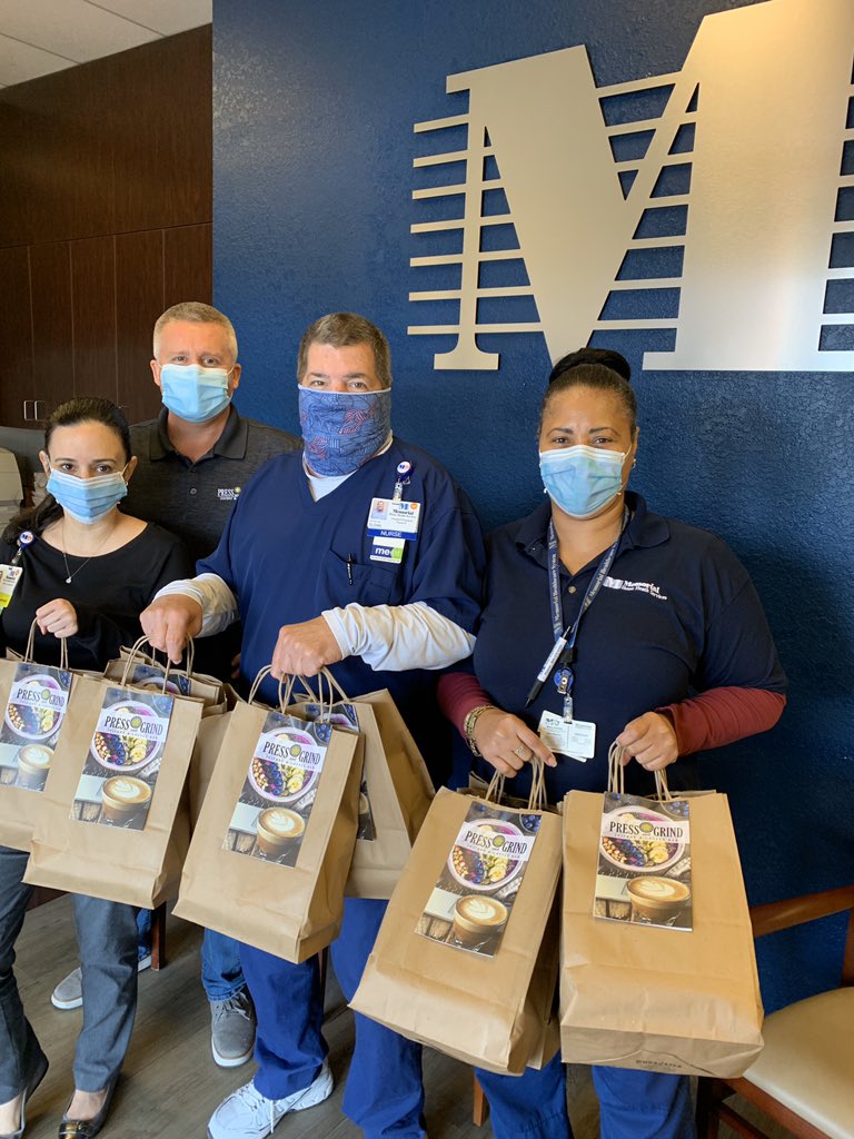pressgrindcafe's tweet photo. Continuing to feed #fortlauderdale #firstresponders thanks to your generous donations w 35 meals brought to the team at Memorial Hosp Home Health @mhshospital #feedingfirstresponders #StrongerTogether #FortLauderdale #victoriapark #supportlocal https://t.co/tdX5KOuMDb