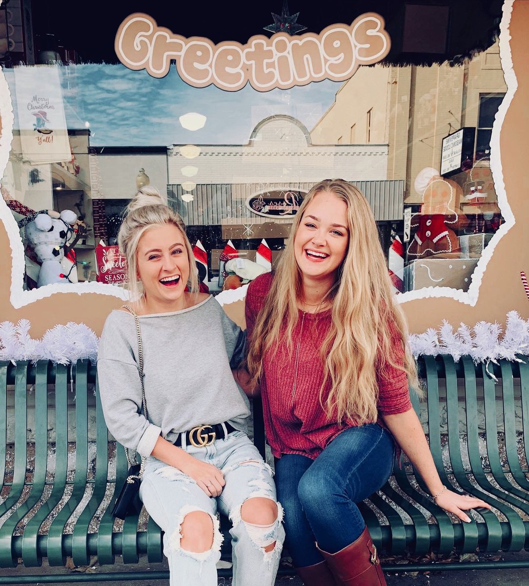NorthTexasKappa's tweet photo. 💙 even through the ups and downs of life, we are SO thankful for lasting memories and joy that comes through knowing we will be reunited! #unt24 #unt #kappakappagamma https://t.co/REfAmvDaRg