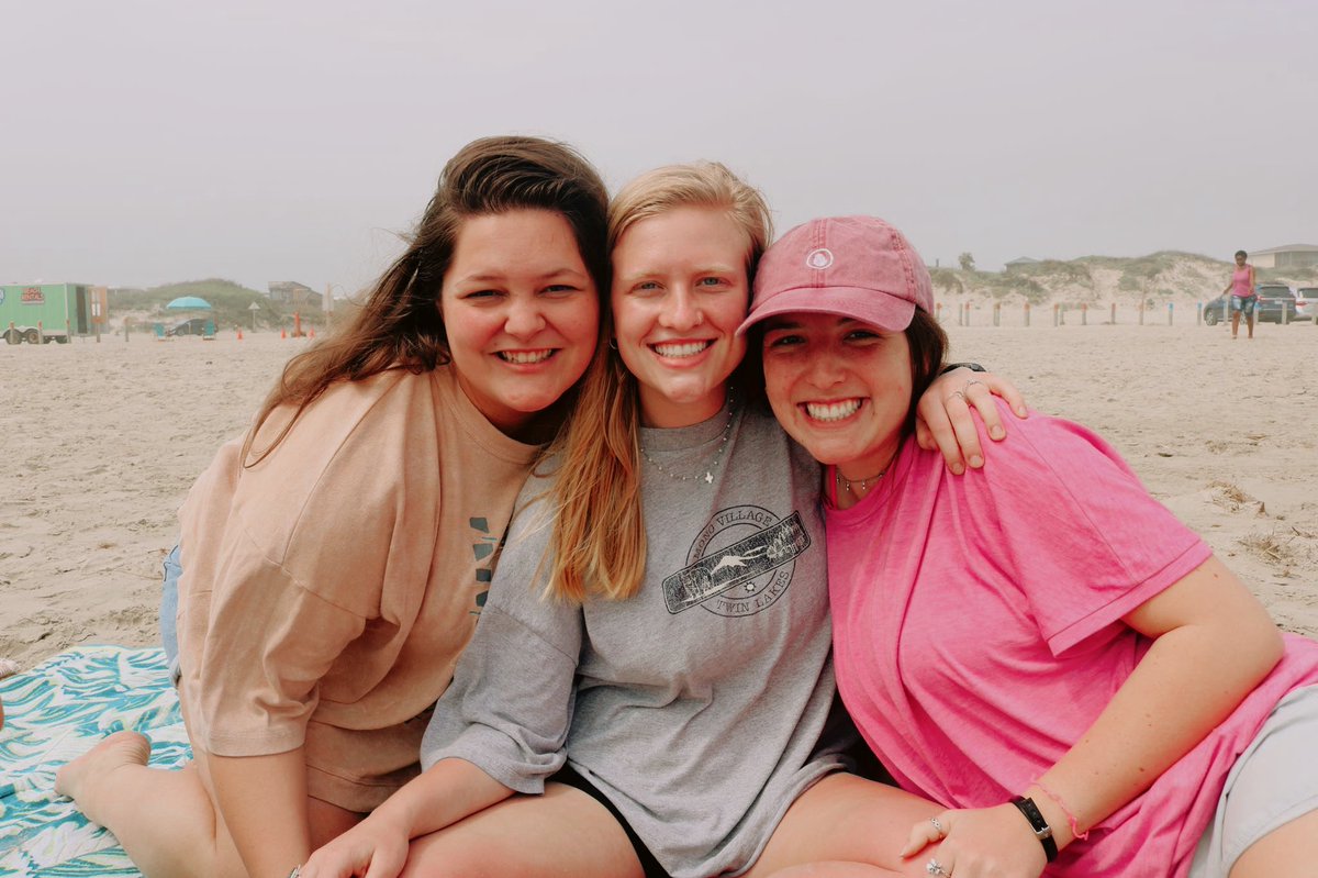 NorthTexasKappa's tweet photo. 💙 even through the ups and downs of life, we are SO thankful for lasting memories and joy that comes through knowing we will be reunited! #unt24 #unt #kappakappagamma https://t.co/REfAmvDaRg