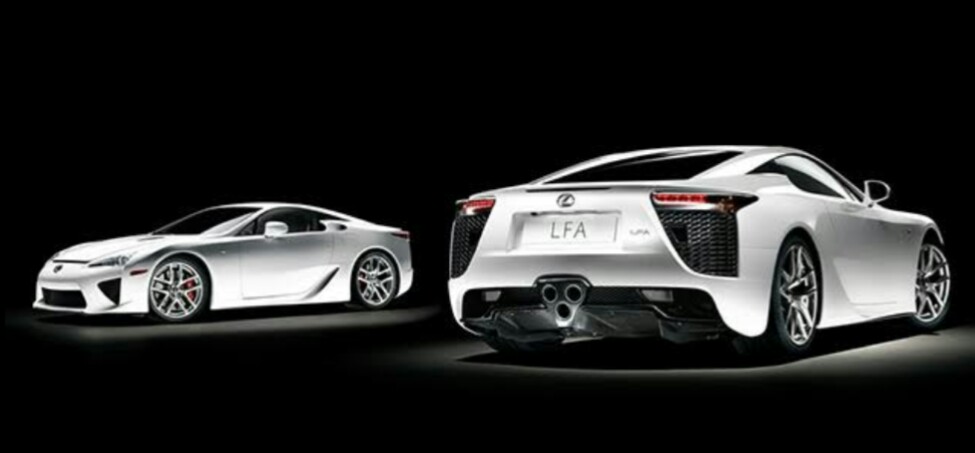 Hiro 日本一高い車の5位が Toyota Alphard Royal Lounge Sp 15 460 691 ちなみに 定員は 4名 T Co Xdudkggqtg Twitter