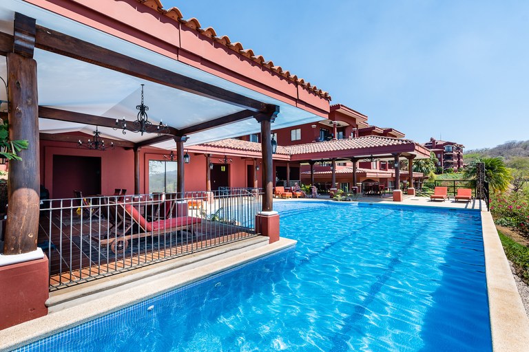 IIHCR's tweet photo. Now available #ReservaConchal #Bougainvillea8103! 
Located in one of the most beautiful, exclusive communities in Guanacaste.  4 Bed l 4 Bath #town-home, beach/pool club access.

#costaricarealestate #roberttrentjonesjrgolfcourse #playaconchal #iihcr #investmentproperty https://t.co/uJ7p6u8Msh
