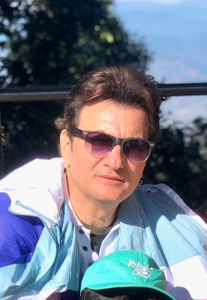 AvinashWadhawa2's tweet photo. βSunny days will be back soon...β π
.
.
#actorslife #wadhawanavinash #fitness #fitnessmotivation #actorsofinstagram #actorsaccess #actorslifestyle #actorstudio #actorswanted #actorsheadshots #actorsheadshot #actorslifeforme #actorsworld #actorsoo #actorsstudio #actorsequity https://t.co/3sj7IC19fQ