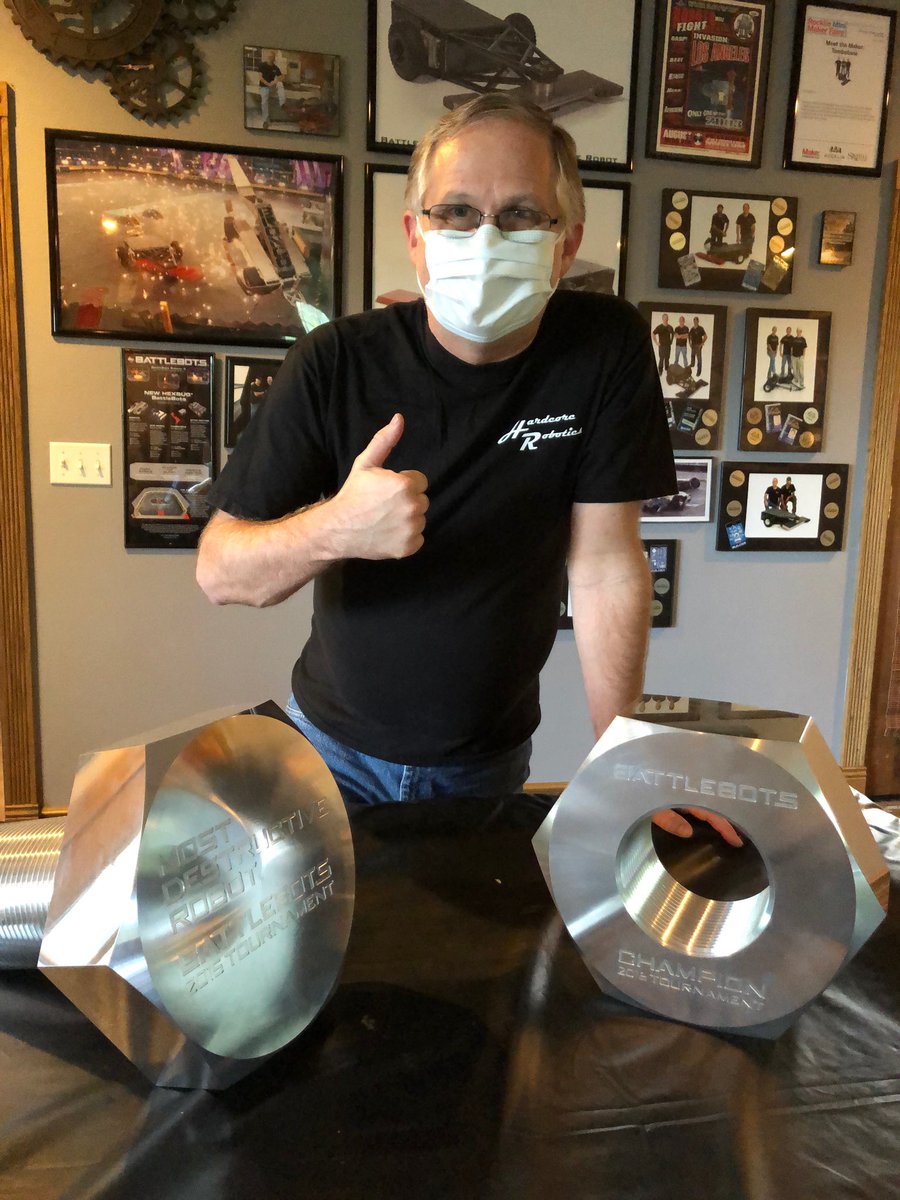 BattleBots's tweet photo. BotFans - We hope you all are safe and healthy and doing as best you can under these unprecedented circumstances. https://t.co/YBNUw0Xc3d