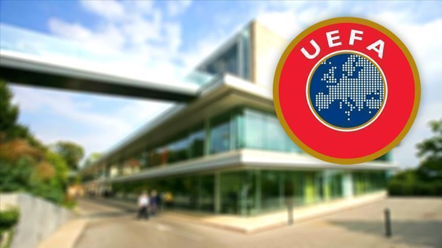 UEFA Başkanı Aleksander Ceferin, birliğin internet sitesinde yer alan açıklamasında, federasyon başına 4,3 milyon avro destek sağlandığını belirtti.  #aleksanderceferin #euro #federasyon #uefa #yardım barkoturk.com/spor/uefadan-f…