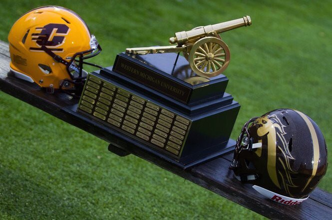 Fifth Quarter CMU tweet media