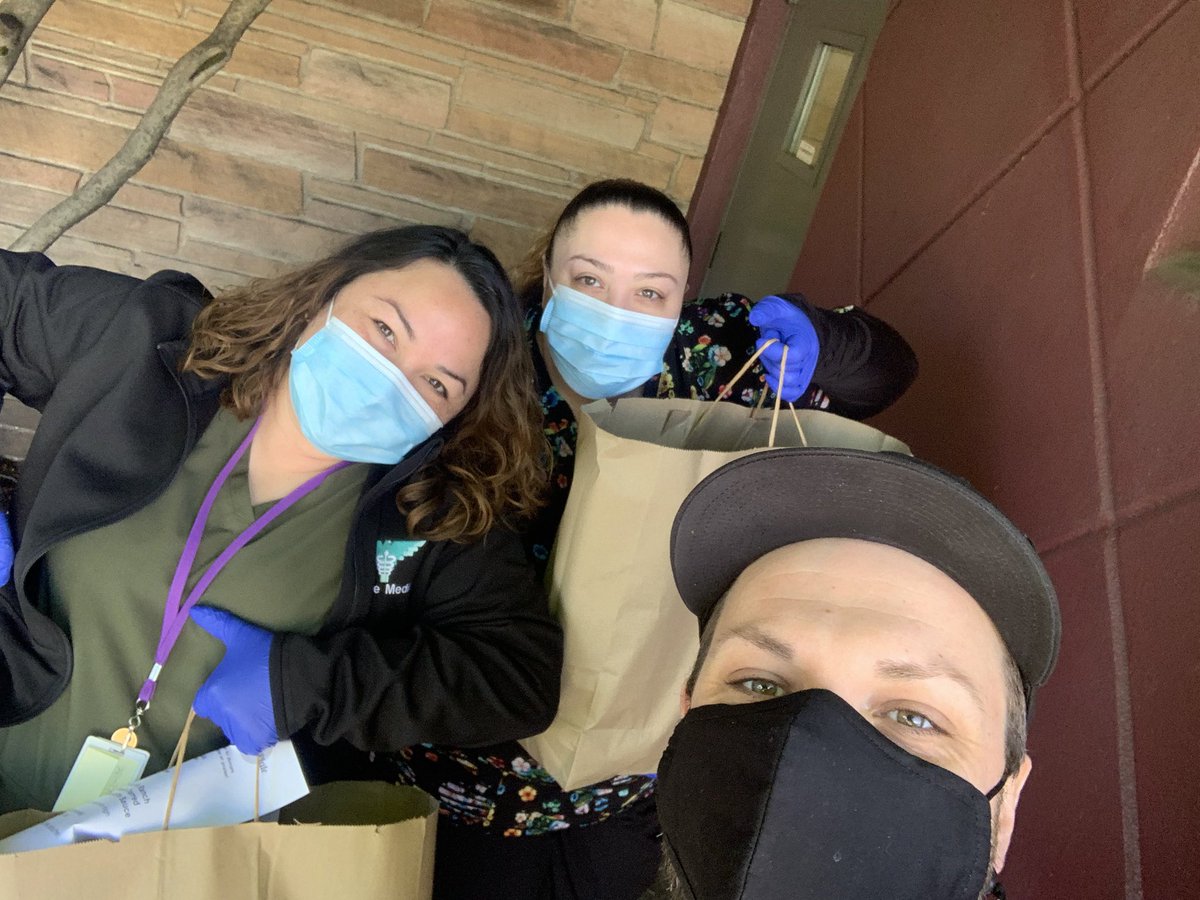 This week starts off with a meal delivery to @seamarchc! This mission working with <a href="/offtheirplate/">offtheirplate</a> &amp; @wckitchen is amazing! I am so humbled to be using my abilities for such a great cause! #thankyouheroes!