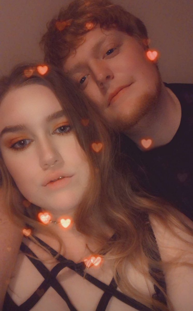 BryleyPetzoldt's tweet photo. Hey guys. This is my girlfriend amy. She warms my heart ❤ https://t.co/ylGyL7Nsbm