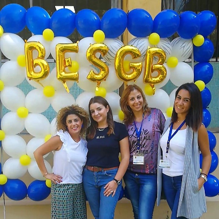 Natalie_rizk's tweet photo. The most valuable resource
that all teacher's have is each other!
Wishing it was the first day back!!
#besgb #Teachers #creatingmemories 
#fortheloveofart https://t.co/OlkE2TdoFD