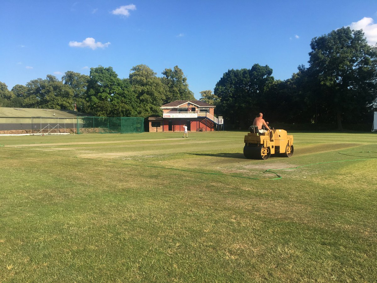 TwyfordHouseCC's tweet photo. Happy Monday Twyford sports fans. Penpole Productions proudly present to you the premier of Now We Are Farming.  Grab a drink and sit back and enjoy the best of Twyford House CC in this century to date 😊🏏🦡 https://t.co/YevJNdEA4D via @YouTube https://t.co/uRxJBzfTgH