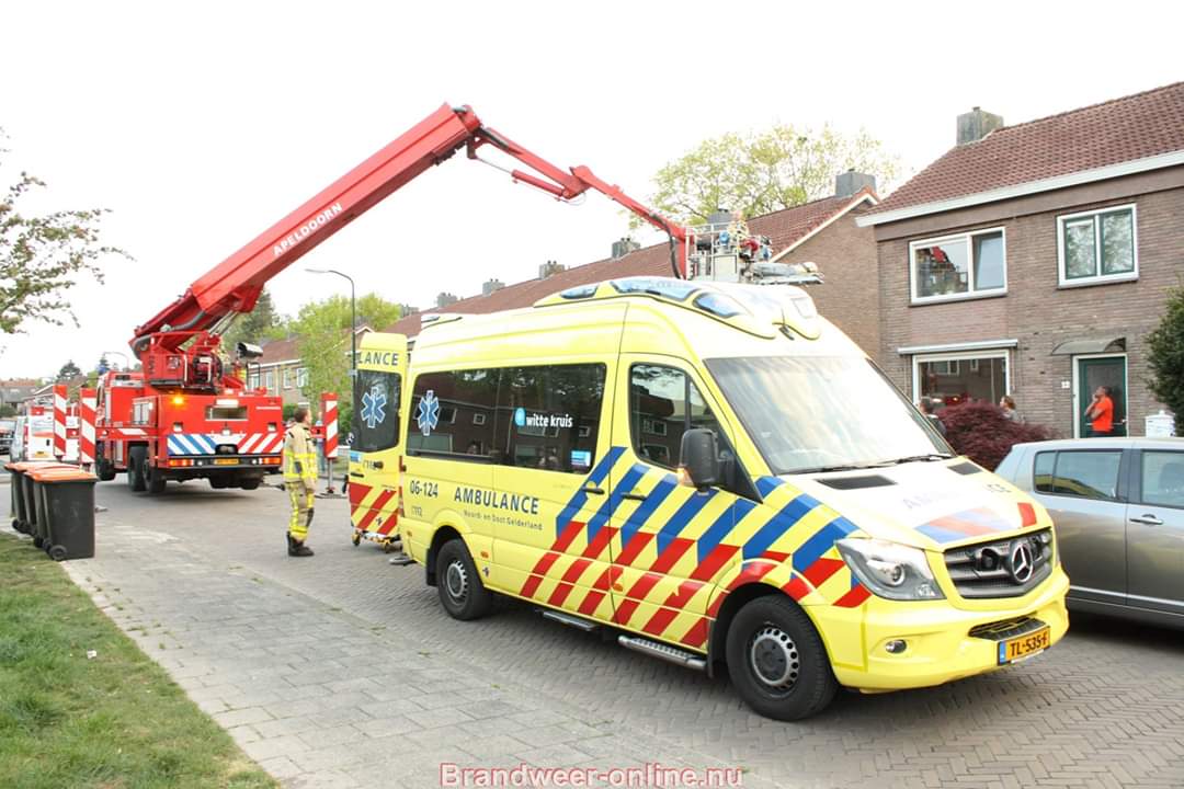 Melding ambulance Bachlaan Apeldoorn