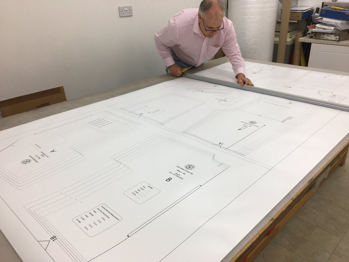 We’ve been printing these large pattern plans the past few days for volunteers making scrubs for PPE  - lots of great work going on in Worcs at the moment with our amazing care workers, support staff and volunteers 👍🌈 #WorcestershireHour
