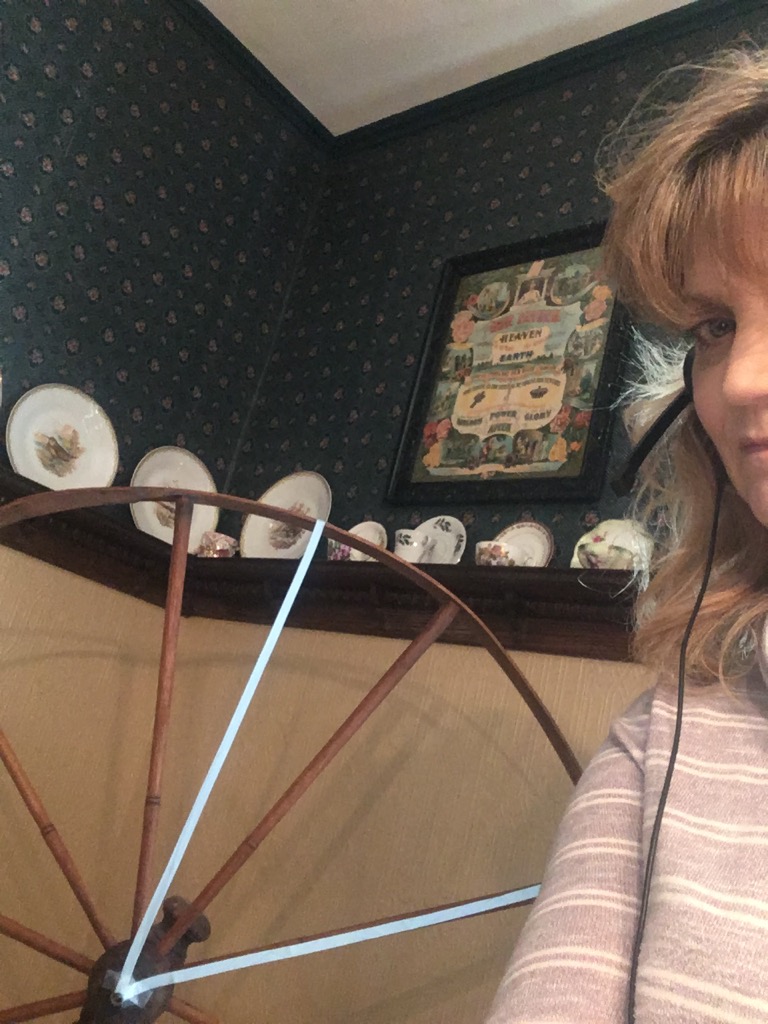 <a href="/HollyLavender2/">Holly Lavender</a> @MrHartzlerMath  using my spinning wheel to teach radians and the unit circle