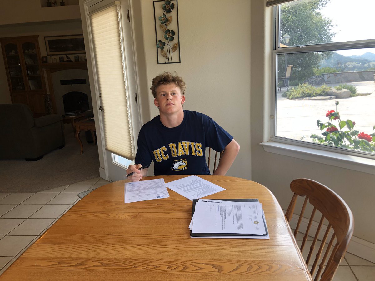 CNBroncoSports's tweet photo. Congrats Ryan O’Hara on signing with UC Davis to continue playing baseball. It is awesome that you get to take the field again. Sorry we didn’t get to honor you in front of your teammates and student body. @PAGMETER @CNECPrincipal @CNBroncoBSBL https://t.co/X3KyNMLSoH