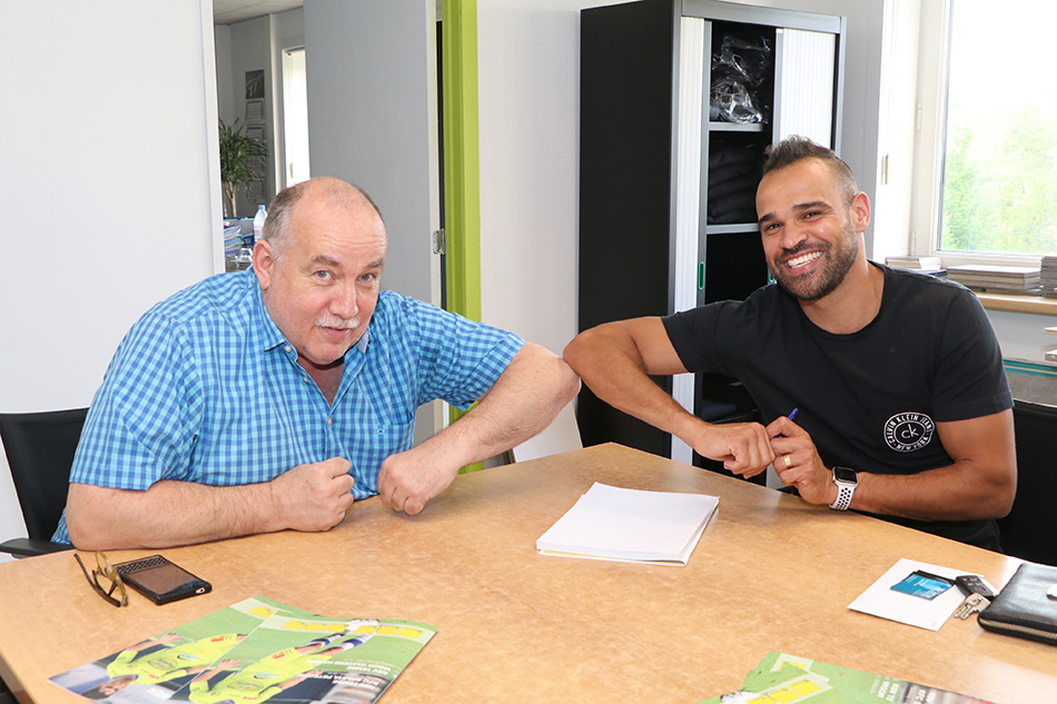 KSVTemse's tweet photo. ✍ KSC Lokeren-Temse heeft een nieuwe aanvaller beet. Welkom, Daniel Rodrigo de Oliveira! https://t.co/h621cmq7qD https://t.co/Agrczi67h8