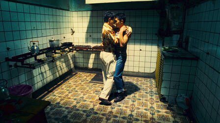 apartmansinema's tweet photo. #LGBTHaklarıİnsanHaklarıdır 🌈 https://t.co/bNUsRqRTLK