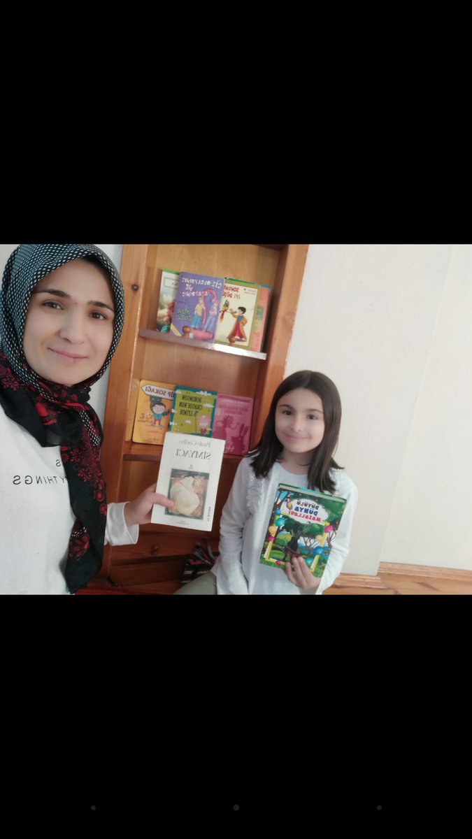HurriyetIo's tweet photo. #birlikteokuyoruzaydin 
@tcmeb @ziyaselcuk @Aydin_MEM @seyfullah0966 @incirliovamem @Mustafa040174 @haydogdu2000 @aysecankurt2004 @kardasserdar13 @zaferyldrm73 @HalideYavuz3 https://t.co/YL1ieLf9Xp