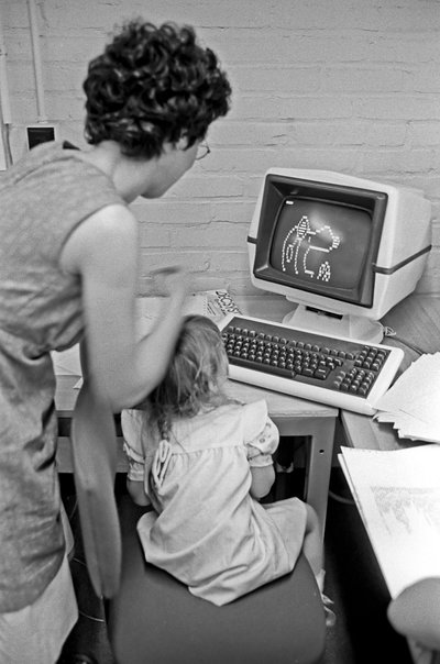 TuftsTARC's tweet photo. Our best hack - talk to us! Even now, you can drop us an email, give us a call, or contact us through "Ask an Archivist" on our website. We've got answers to your questions! #Archive30 #ArchiveHack (Image: https://t.co/fIzCVT9xI0; https://t.co/jj9sAMoXp1; https://t.co/6X5TVCz6uT) https://t.co/v3BUk1ECJz