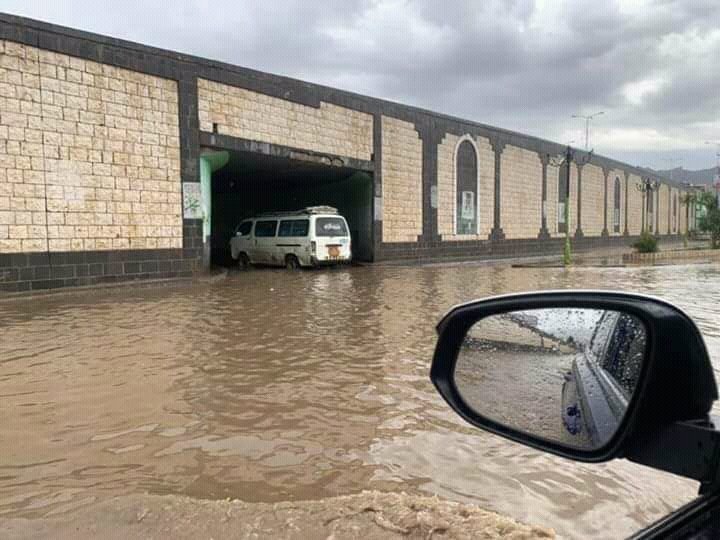 فين هاذا المكان بصنعاء يااصحاب السيارات