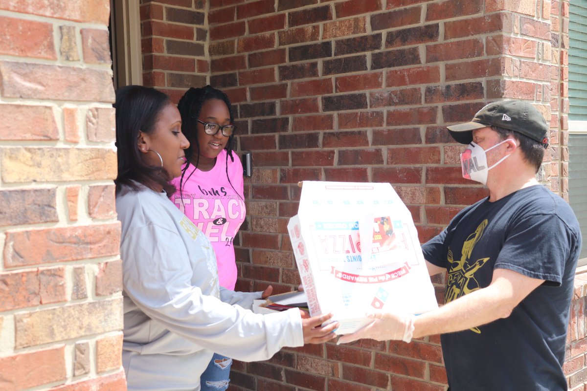 NISD's tweet photo. It looks like pizza, but @NISDBernal art teacher John Davis is delivering art supplies to students! @Dominos donated boxes which he filled w/paint, paper, pencils &amp; more. That's one way to 'think outside the box' during distance learning! #NISDAtHome #TeachersCan #ThankATeacher https://t.co/HHQ9Ktq30L