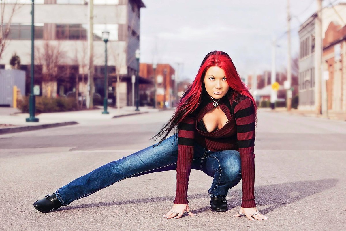BlaizeNightfyre's tweet photo. This will forever be one of My favorite shoots 📷

#superhero #heroine #firechild #dollswithdye #inkedgirls #model https://t.co/kr9G53KWNW