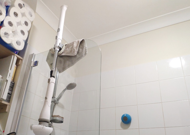 GadgetExplained's tweet photo. If you no longer want to bend over to #clean the tub you should look into getting a #spinscrubber like the @HomittOfficial power brush.
https://t.co/VCoGG2Gdvb #Homitt #home #lifestyle https://t.co/9EWmzL04wM