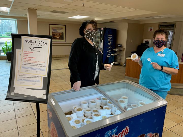 BeaconHealthSys's tweet photo. Many thanks to @vbcicecream for donating 900 cups of ice cream to our Elkhart General Hospital team. We are so appreciative of your thoughtful support!
#BeOnTheirTeam https://t.co/a9ry6Pdi8S
