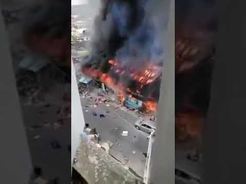 Nigerians Burn #Chinese Businesses To Protest Racist Attacks? africanglobe.net/africa/nigeria…