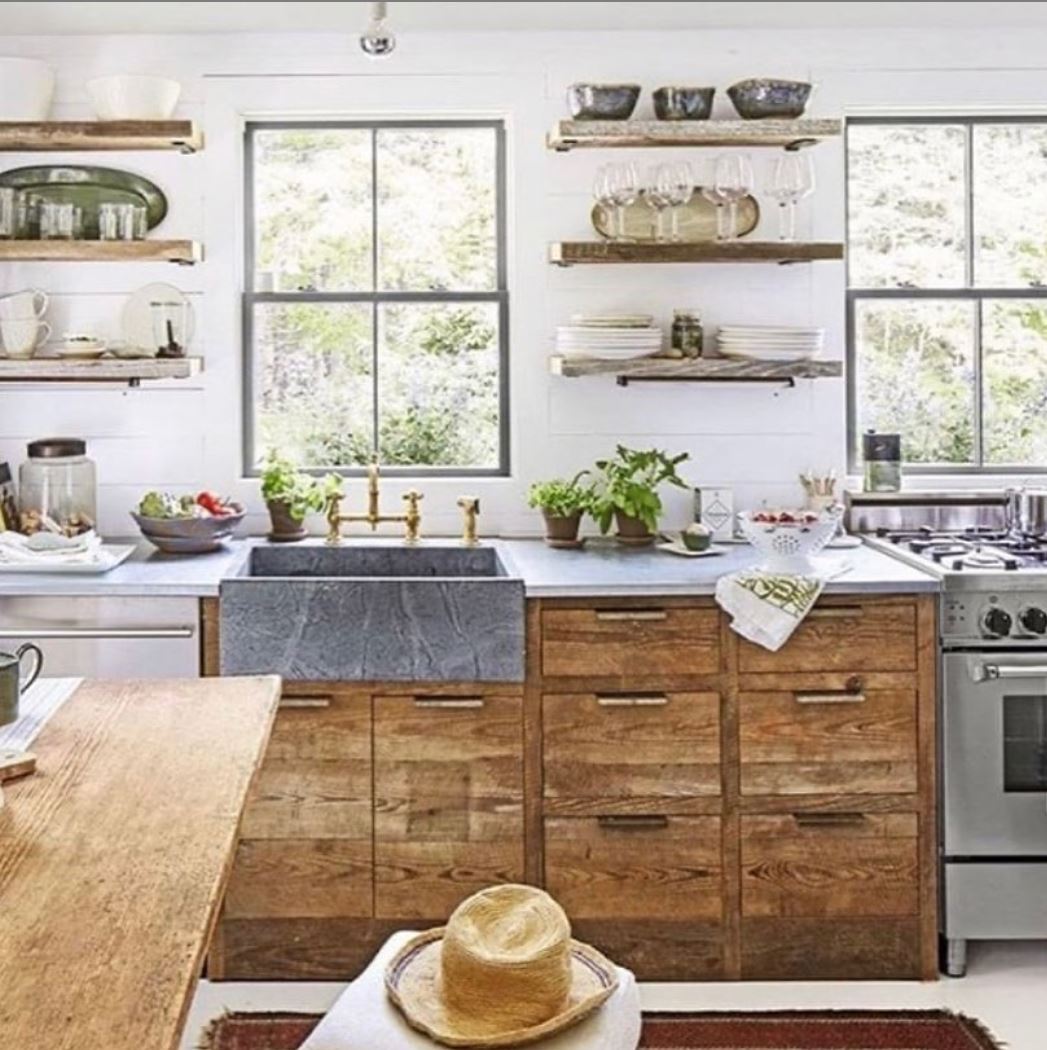#repost
Thank you  graywadedesigndevelopment for tagging us in this stunning kitchen! Featured here are our Brut Cabinet Pulls by designer Ted Boerner.
#kitchenhardware #kitchendesign #kitcheninspiration #bronzehardware #luxuryhardware #architecturalhardware  #madeinusa