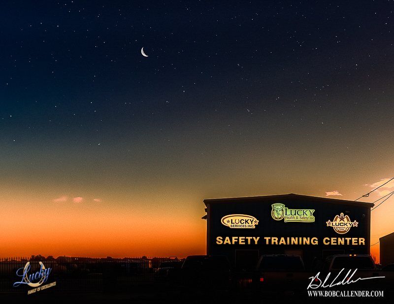ExcellenceLucky's tweet photo. Working safely may get old, but so do those who practice it. ~Author unknown

#oilfieldsafety #oilandgasindustry #nmoil #midlandoil https://t.co/4zNdZpthGX