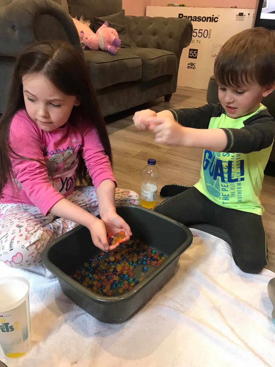 DeansrathCoderd's tweet image. Sensory play is hugely beneficial for children’s holistic development. These packs along with essential food supplies were made possible through the generosity of those who contributed to our go fund me campaign. Keep donating keep sharing gofundme.com/f/deansrath-cl… @EmerHigginsTD