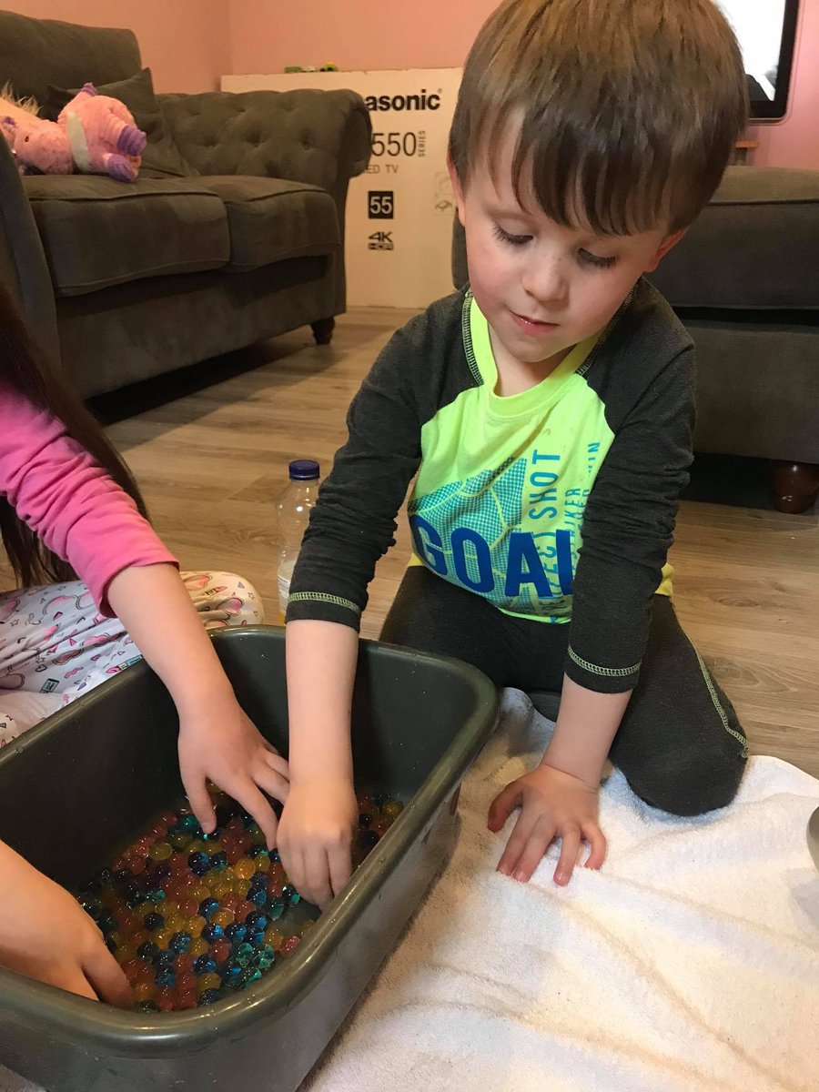 DeansrathCoderd's tweet image. Sensory play is hugely beneficial for children’s holistic development. These packs along with essential food supplies were made possible through the generosity of those who contributed to our go fund me campaign. Keep donating keep sharing gofundme.com/f/deansrath-cl… @EmerHigginsTD